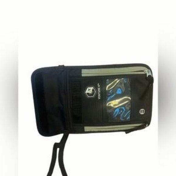 Travel Neck Wallet with RFID blocking, passport holder, travel money holder - Picture 3 of 4